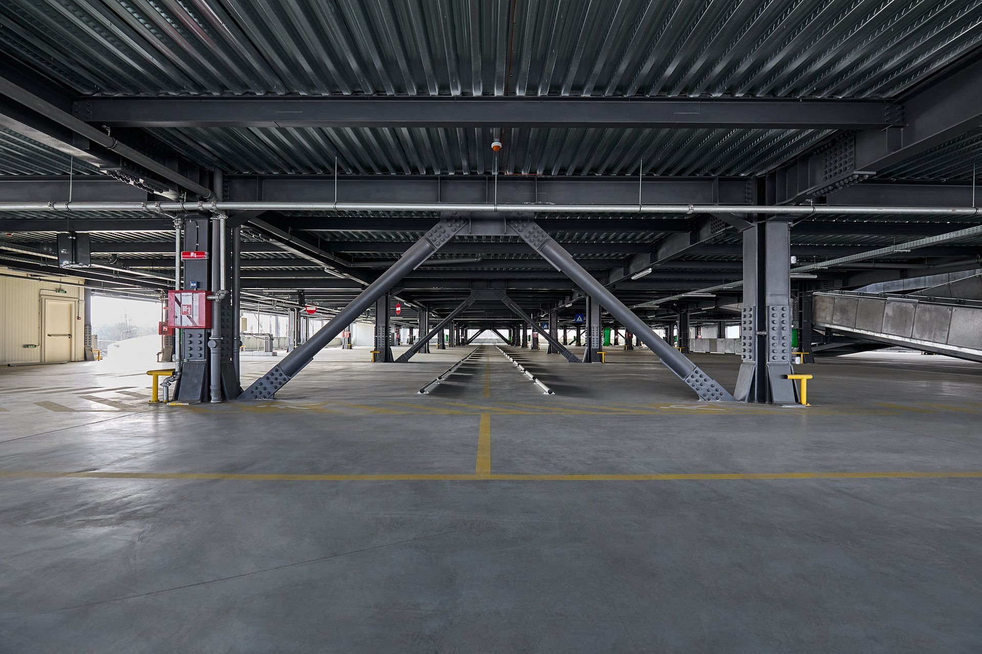 Primaria Municipiului București - Terminal multimodal și park&ride