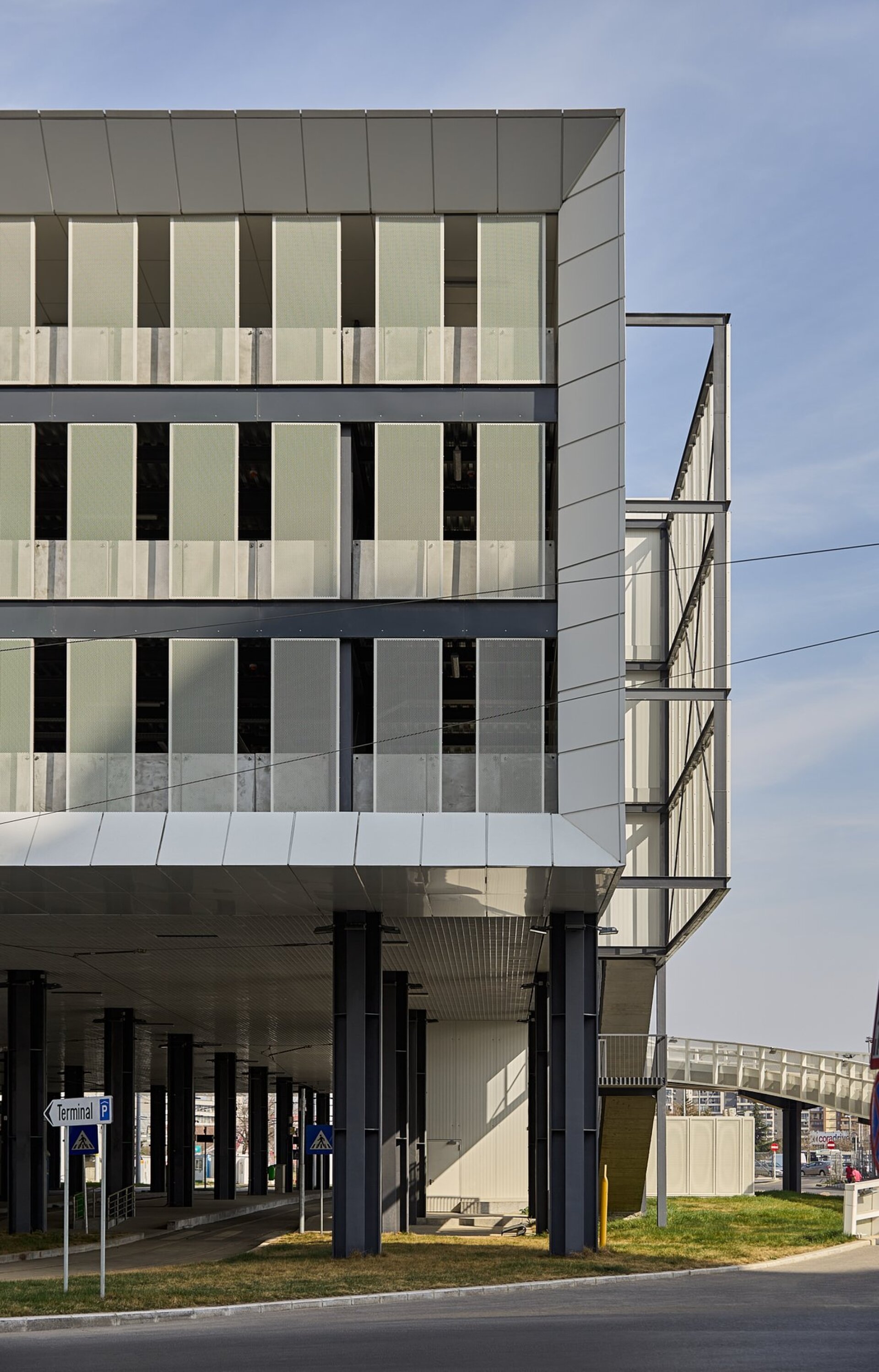 Primaria Municipiului București - Terminal multimodal și park&ride