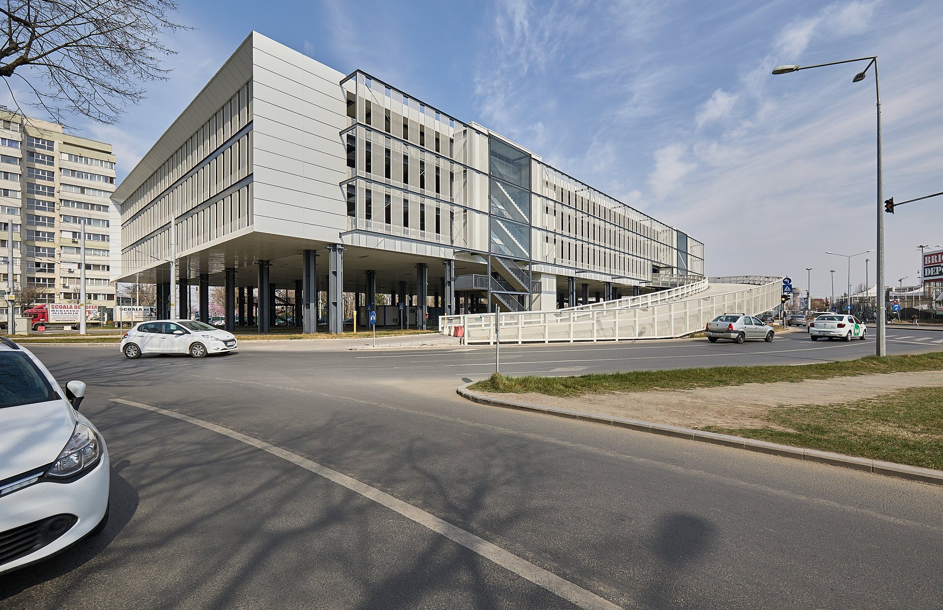 Primaria Municipiului București - Terminal multimodal și park&ride